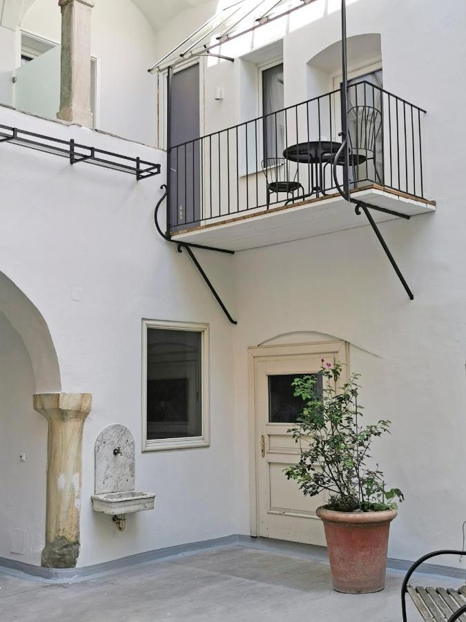 Stylische Cityapartments Benedikt Klagenfurt am Woerthersee Bagian luar foto