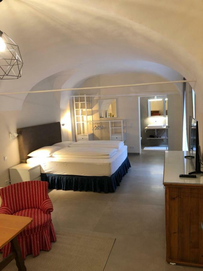 Stylische Cityapartments Benedikt Klagenfurt am Woerthersee Bagian luar foto